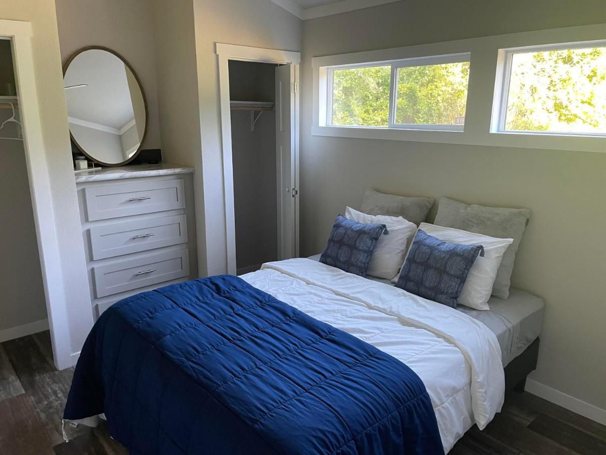 Charming Tiny Home! Close To Oxford, Sardis Lake, Safari Animal Zoo 외부 사진